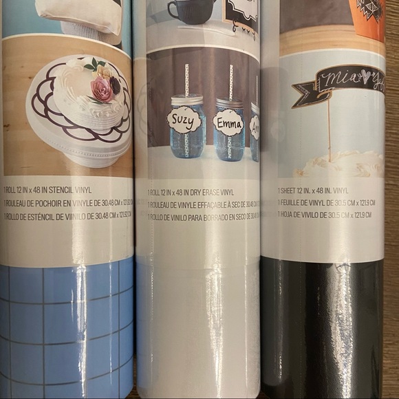 Bundle of 3 Cricut vinyl rolls - Picture 3 of 6